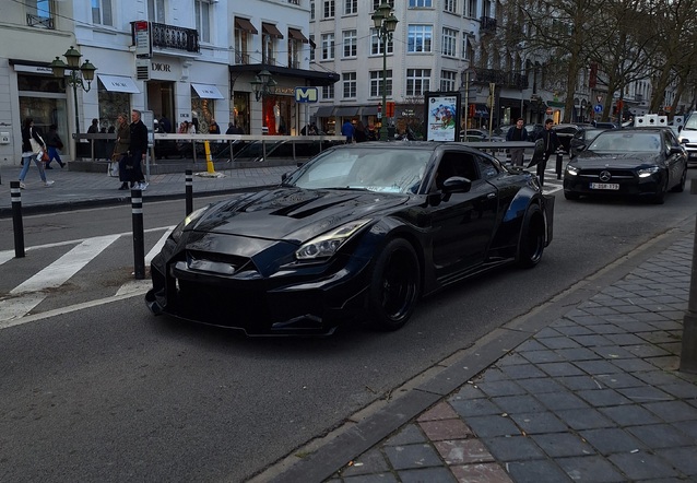 Nissan GT-R 2014 Liberty Walk Widebody, gespot door Henash (Henash NH)