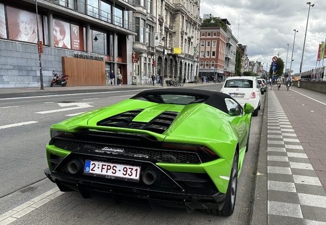 Lamborghini HuracÃ¡n LP640-4 EVO Spyder, gespot door Joeri ( )