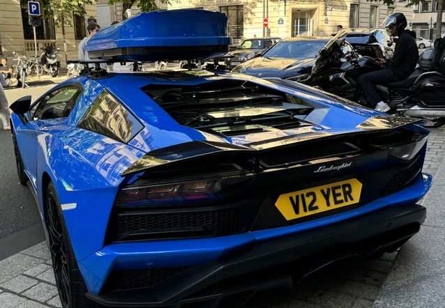 Lamborghini Aventador S LP740-4, spottÃ© par F007W ( )