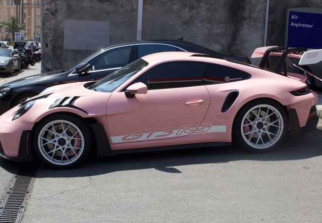 Porsche 992 GT3 RS, spottÃ© par mavii (maria vittoria talin)