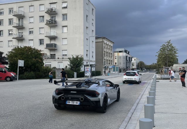 Lamborghini HuracÃ¡n LP640-2 STO, spottÃ© par volpespott (Maxime Renard)