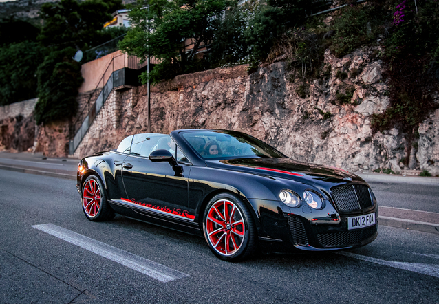 Bentley Continental Supersports Convertible ISR, spottÃ© par De Friezen Crew (Vincent, Julien, Menno de vries)