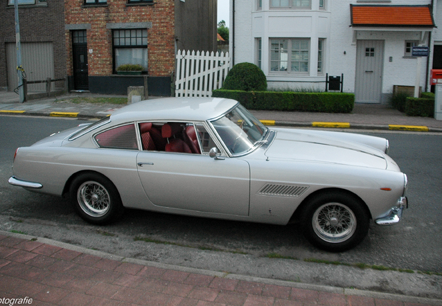 Ferrari 250 GTE, gespot door AB_Carphotography (Andele Boorsma)