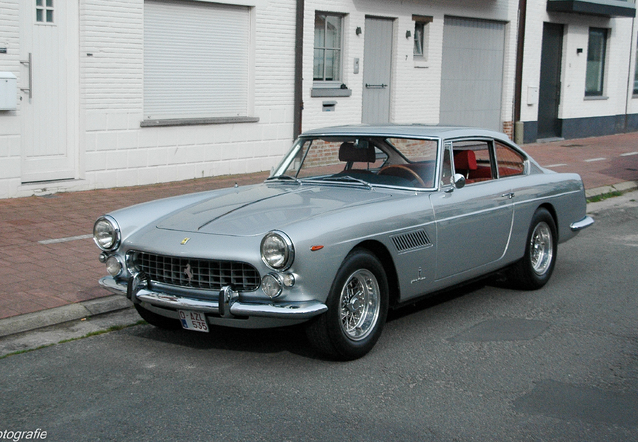 Ferrari 250 GTE, gespot door AB_Carphotography (Andele Boorsma)