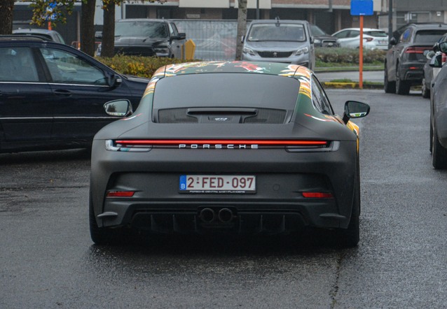Porsche 992 GT3 Touring, gespot door loyers (Chris Loyson)