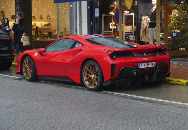Ferrari 488 Pista, gespot door Ferrari-Lamborghini Fan (Francky Cordy)