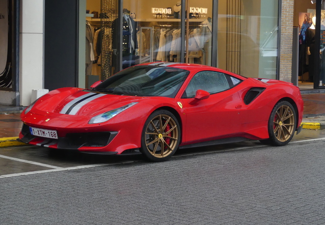 Ferrari 488 Pista, gespot door Ferrari-Lamborghini Fan (Francky Cordy)