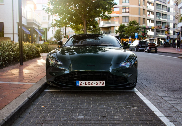 Aston Martin V8 Vantage 2018, gespot door autospotter_jay (Jay de Jong)