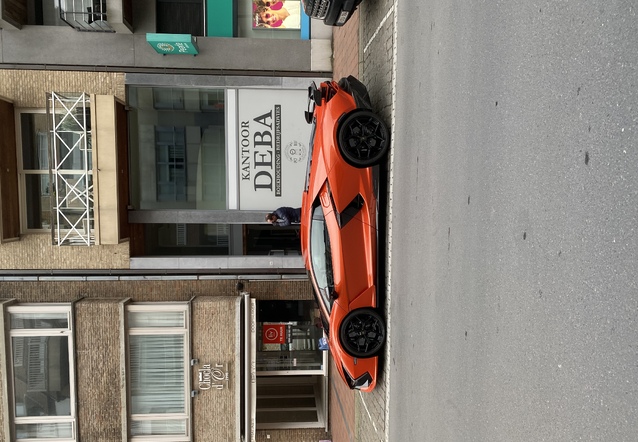 Lamborghini Revuelto, gespot door Kippensoep_media (Raphael Andries)