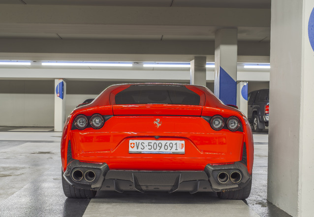 Ferrari 812 Superfast, gespot door TBits Photography (Thibault )