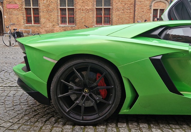 Lamborghini Aventador LP700-4, gespot door Debeest_carspotting (Emiel Aelterman)