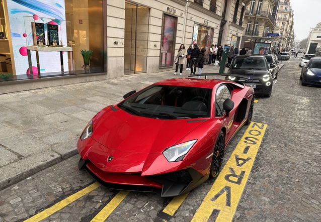 Lamborghini Aventador LP750-4 SuperVeloce, spottÃ© par Belgian-spotter (Xavier Henderickx)