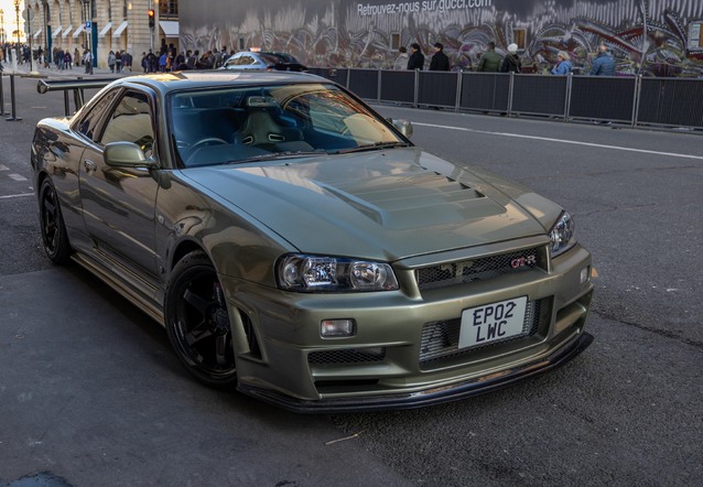 Nissan Skyline R34 GT-R V-Spec II NÃ¼r, spottÃ© par jo3l (JoÃ«l )