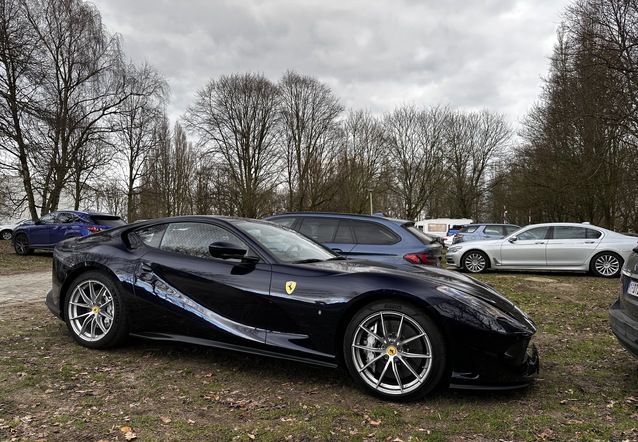 Ferrari 812 Superfast, gespot door Joeri ( )