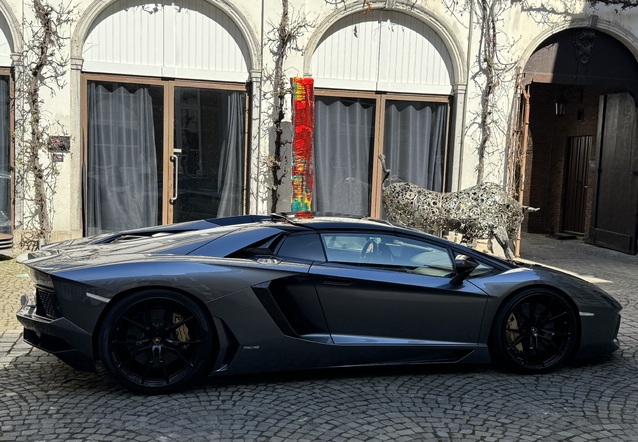 Lamborghini Aventador LP700-4 Roadster, gespot door kenny hugens (kenny Hugens)