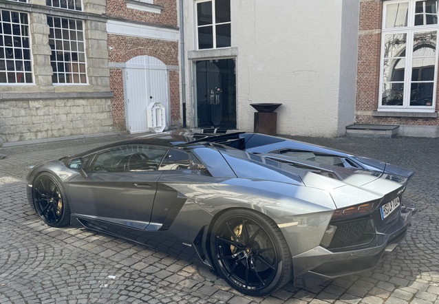 Lamborghini Aventador LP700-4 Roadster, gespot door kenny hugens (kenny Hugens)