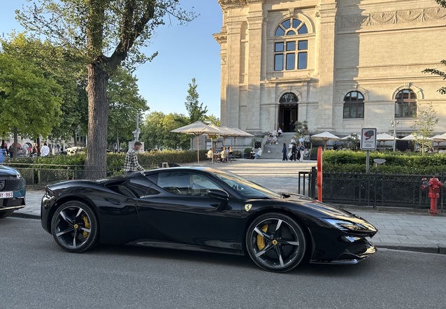 Ferrari SF90 Stradale, gespot door Joeri ( )