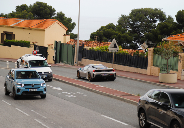 Ferrari 488 Pista, spottÃ© par fritsel (freek van buul)