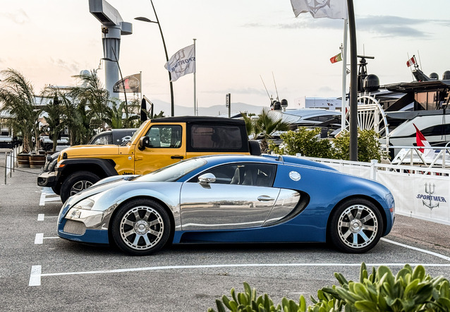 Bugatti Veyron 16.4 Centenaire, spottÃ© par funspotter ( Winpeace)