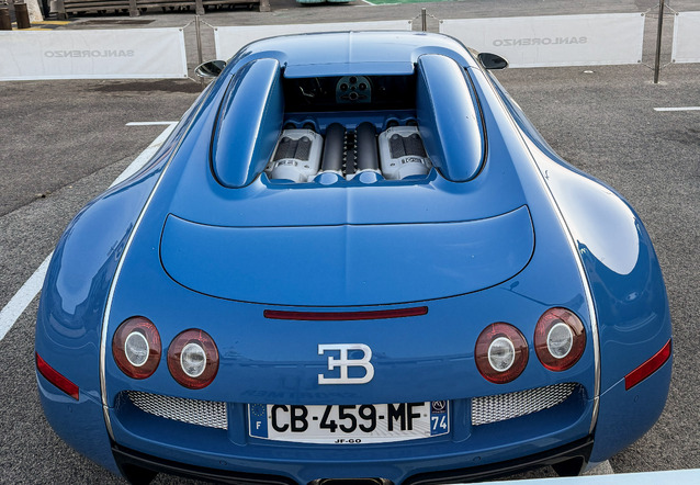 Bugatti Veyron 16.4 Centenaire, spottÃ© par funspotter ( Winpeace)