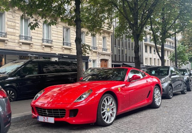 Ferrari 599 GTB Fiorano, spottÃ© par volpespott (Maxime Renard)