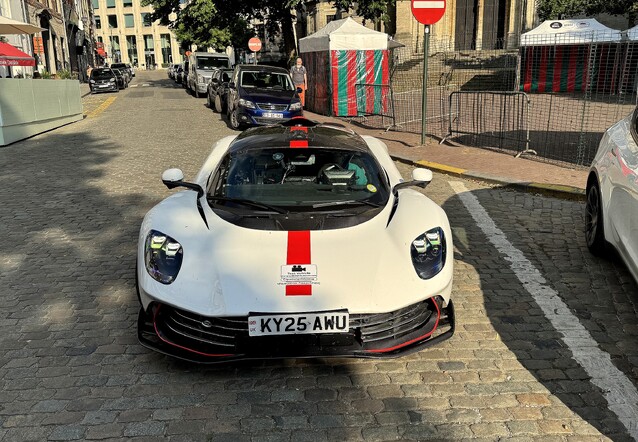 Aston Martin Valhalla, gespot door Belgian-spotter (Xavier Henderickx)